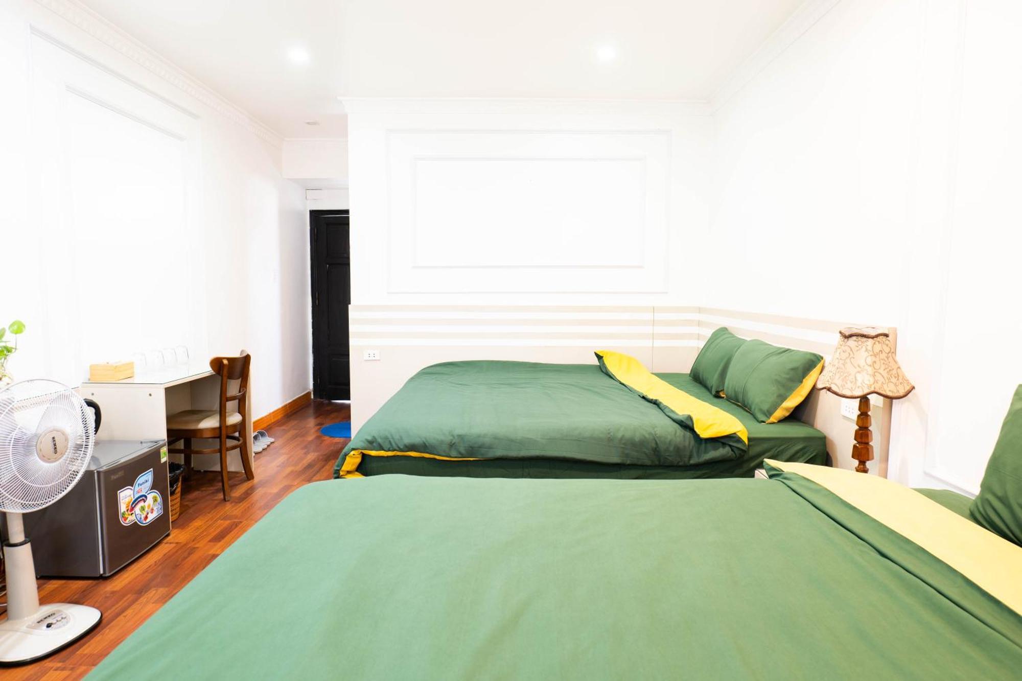 Old Quarter Autumn House 8 अपार्टमेंट